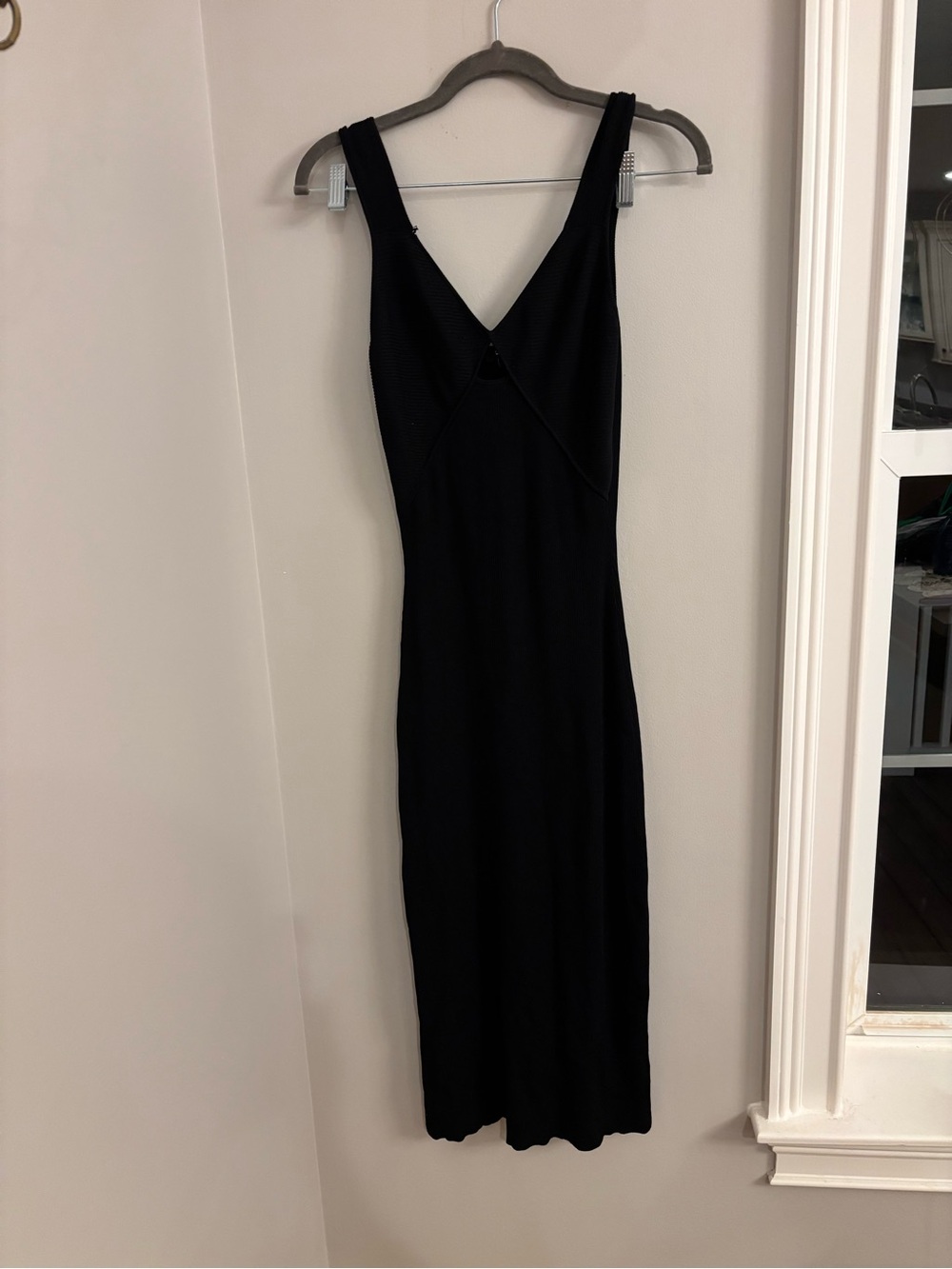 Rails Black V-Neck Sleeveless Midi Dress